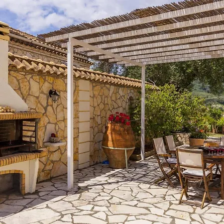 Carollina By Agios Stefanos Kassiopi